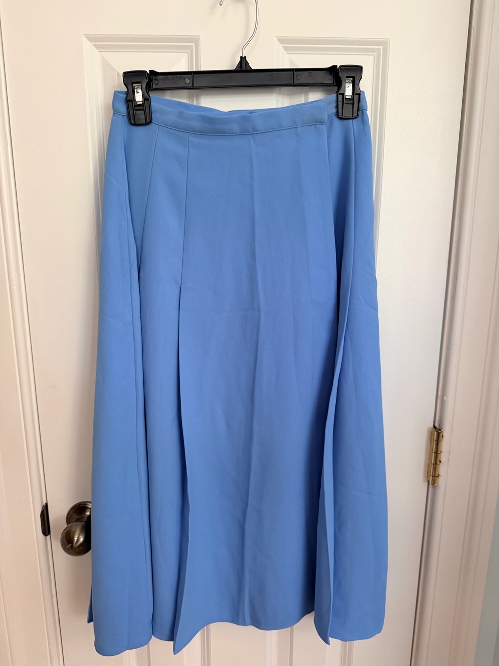 Ann Taylor pleated midi Skirt